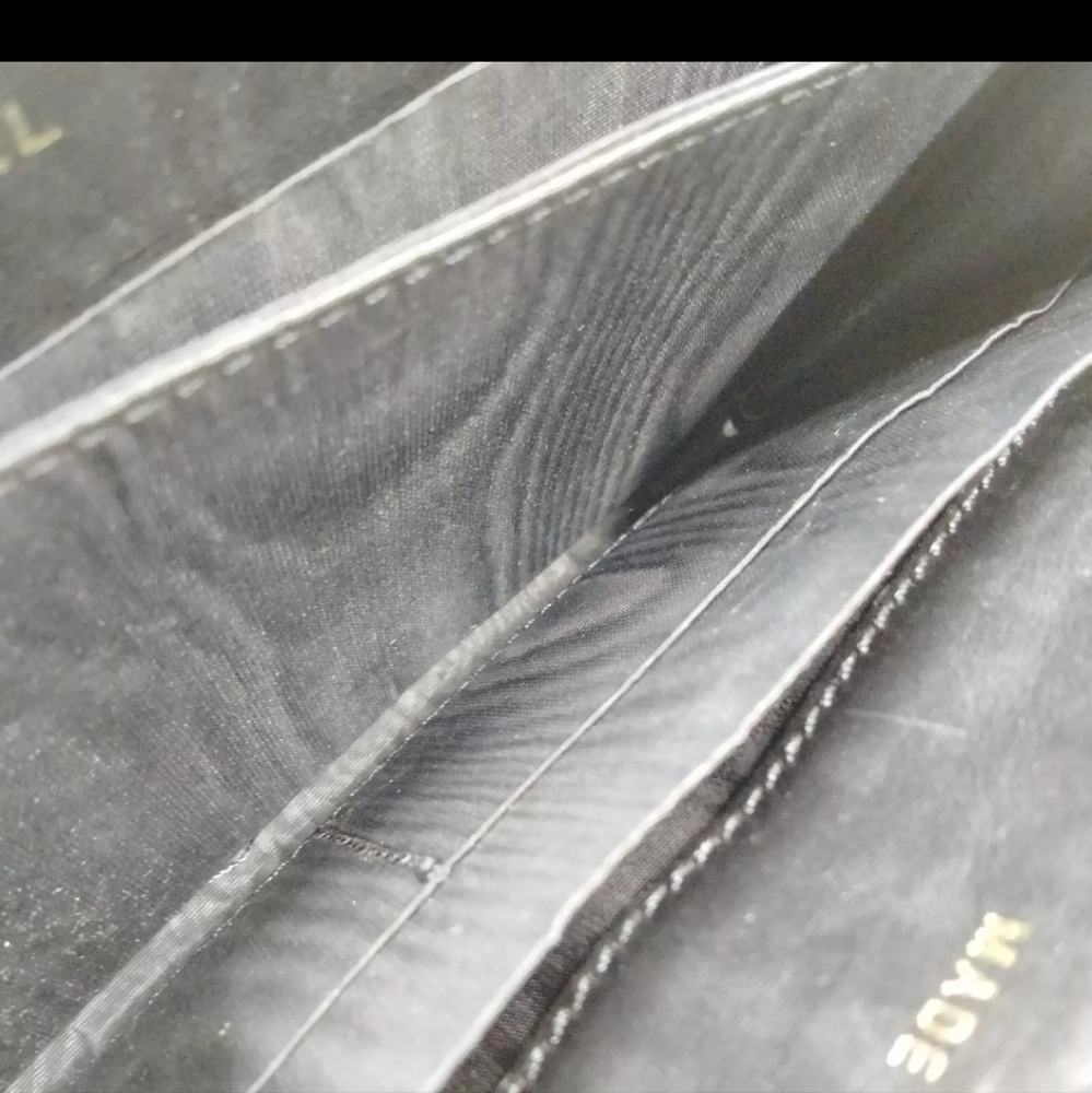 Chanel Long Wallet Black Caviar Skin - Picture 6 of 9